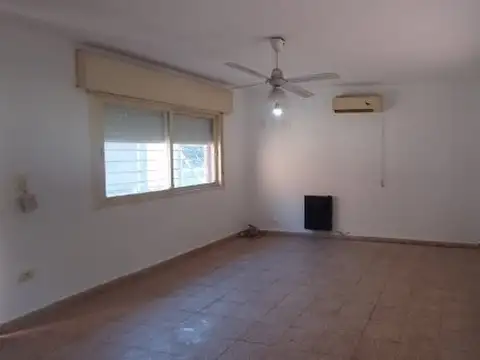 Casa en Alquiler de 1 dormitorio