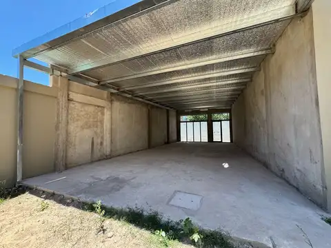 Local en Alquiler en Campana, $ 2.500.000