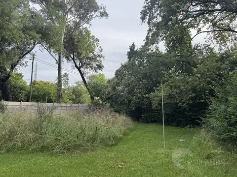 Terreno en Venta 20  mts Frente