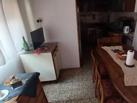 Depto Tipo Casa 4 ambientes con 2 baños