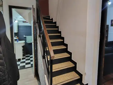 Casa 3 ambientes con 2 baños