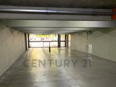 Corrientes 6300, Piso 0