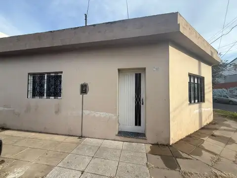 Depto Tipo Casa en Venta de 2 ambientes