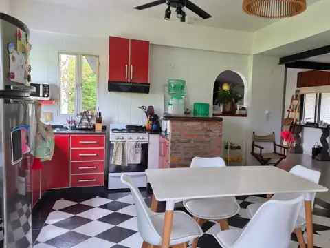 Casa en Venta en Loma Verde, USD 158.000