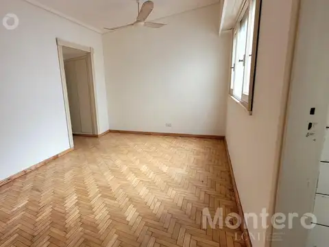 Oficina en Alquiler en Botanico, $ 750.000