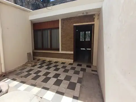 Chacabuco 500, Piso P.B.