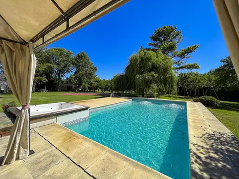 Casa en Venta de 5 dormitorios