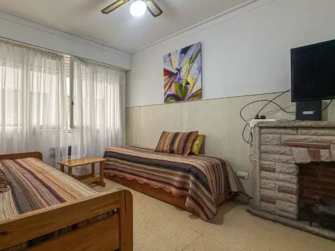 Departamento en Venta en Plaza Colon, USD 64.000