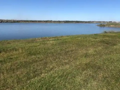COSTAS, PUERTOS DEL LAGO