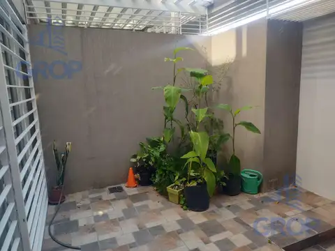 Depto Tipo Casa 4 ambientes con 3 baños