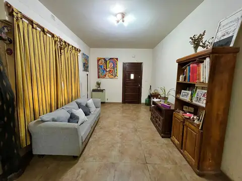 Av Moises Lebensohn 1600