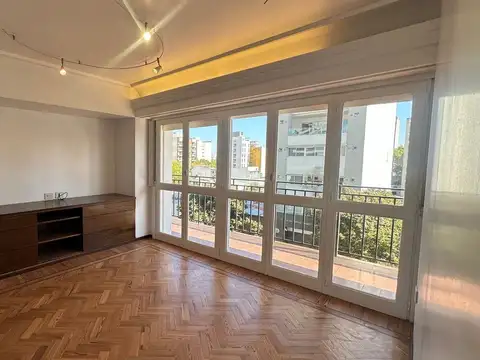 Departamento en Alquiler de 6 ambientes