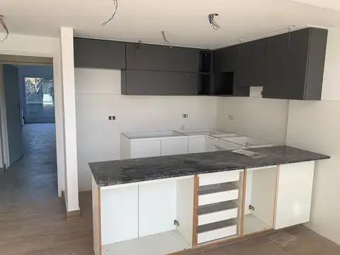 General José de San Martín e/ Valle Grande y Francisco Beiró