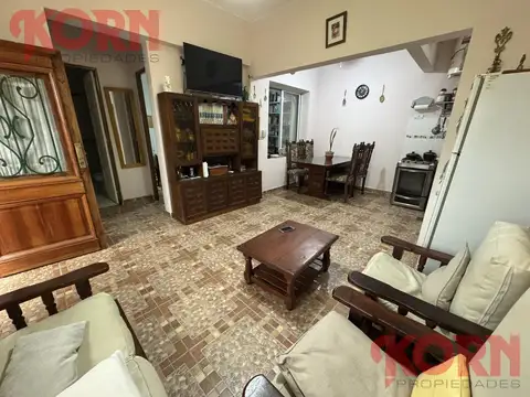 Depto Tipo Casa en Venta de 5 ambientes