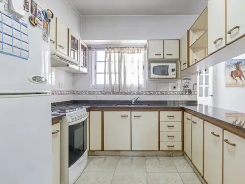 Depto Tipo Casa 4 ambientes con 1 baño