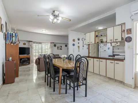 VENTA PH 4 ambientes con terraza y doble ingreso | Martín Coronado – ACEPTA PERM