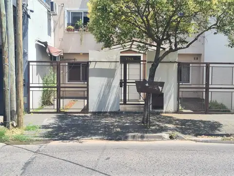 ALQUILER DPTO DE DOS AMBIENTES CON COCHERA, SAN ANDRES