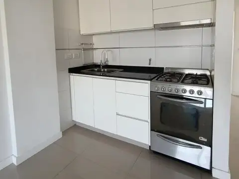 Caseros: Departamento de Tres Ambientes Nuevo F: 10807