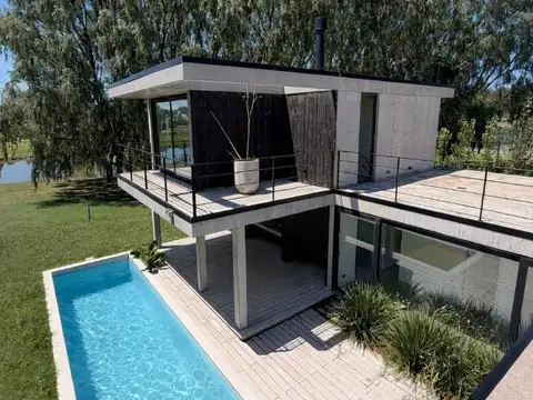 CASA 4 AMBIENTES EN ALQUILER RUMENCO JOVEN