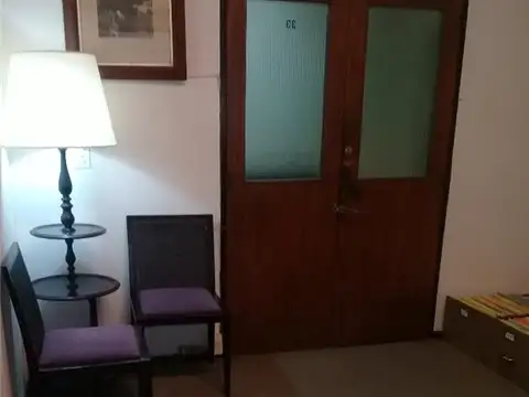 Oficina 3 ambientes con 2 baños