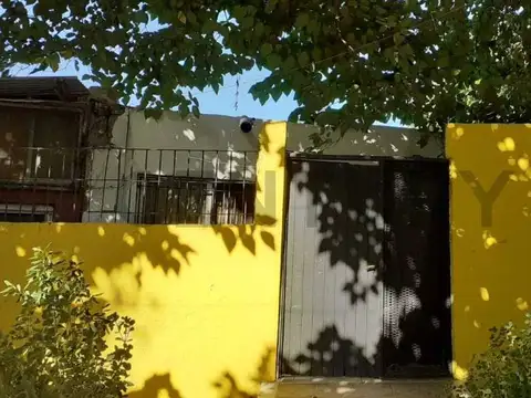 venta casa 2 ambientes y 2 monoambientes, Pacheco. Zona El Ombú