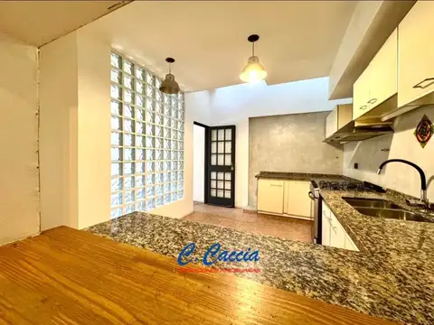 Casa en Alquiler en Floresta, $ 1.800.000