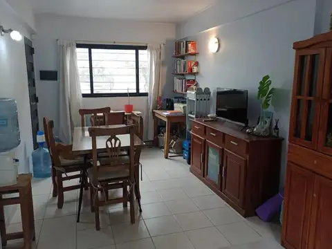Depto Tipo Casa en Alquiler con 1 cocheras