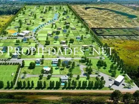 Terreno en Venta 20  mts Fondo