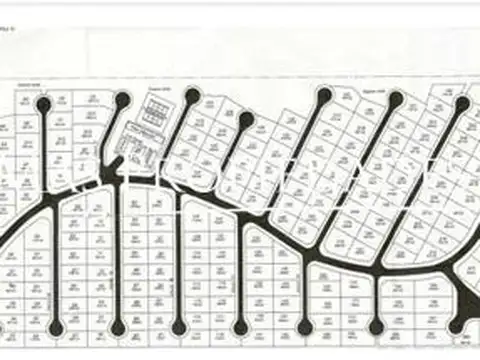 Venta Terreno en Lagos De Canning 2