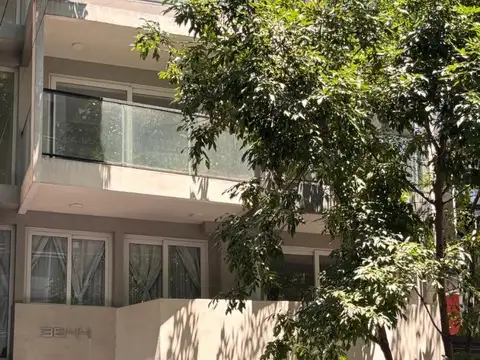 HERMOSO DOS AMBIENTES. APTO PROFESIONAL. IDEAL CONSULTORIO