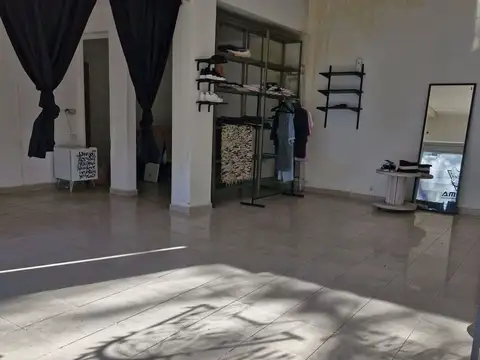 Depto Tipo Casa en Venta de 2 ambientes