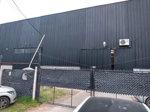 Local en Alquiler en Francisco Alvarez, USD 1.850