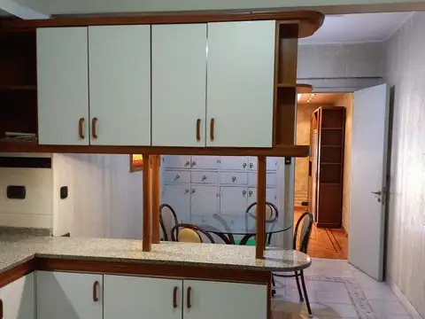 Departamento 4 ambientes con 2 baños