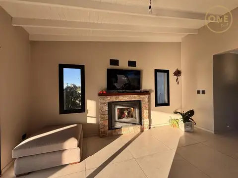 Casa en Venta en San Miguel del Monte, USD 230.000