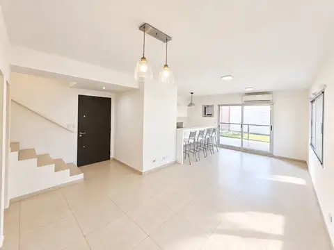 Departamento en Alquiler de 4 ambientes