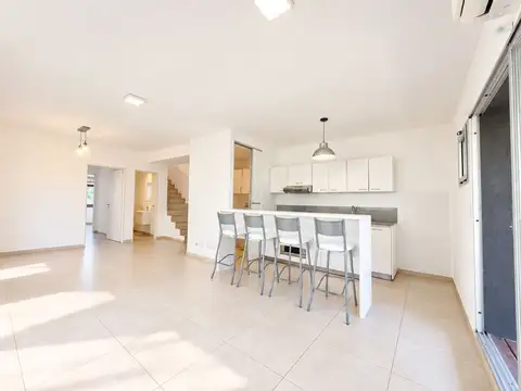 Departamento en Alquiler de 3 dormitorios