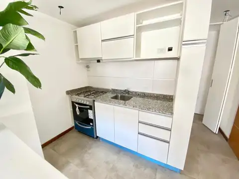 Rivadavia 19900, Piso 1