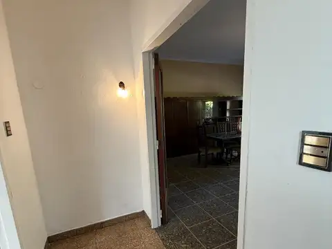Depto Tipo Casa en Venta 50 años
