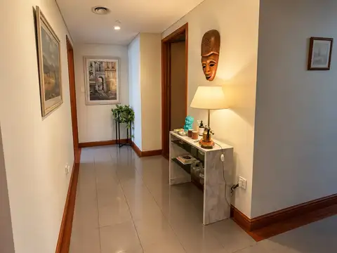 Piso Completo 198 m² en Av. Callao | Junto al Hotel Savoy