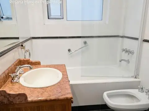 Departamento 5 ambientes con 4 baños