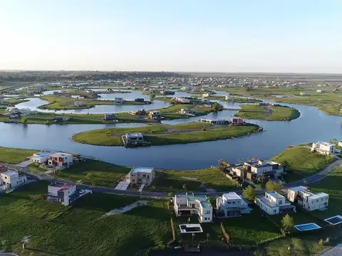 Terreno en venta en El Cantón Islas Escobar. Oportunidad de inversión