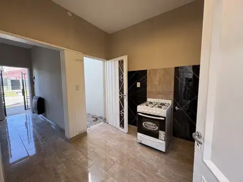 Se ALQUILA Casa en Padua