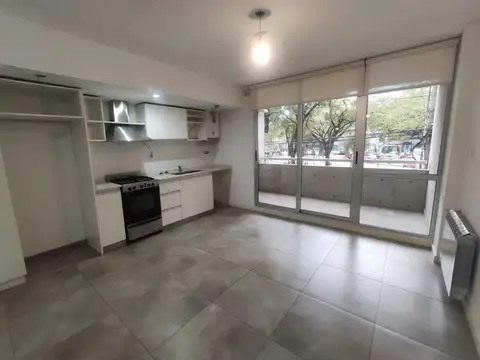 Departamento de 2 ambientes en alquiler en Santos Lugares