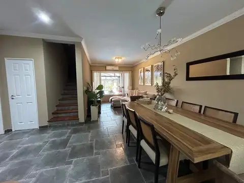 Casa en Venta en Ciudad Jardín del Palomar, USD 450.000