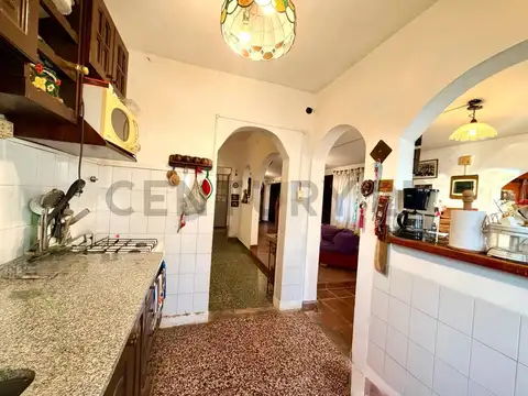 Segundo Sombra 1900, Piso 0