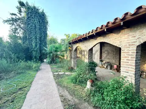 Casa en Venta en Barrio Parque Leloir, USD 96.000