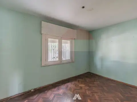Casa 5 ambientes con 1 baño