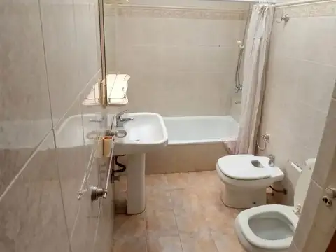 Departamento en Alquiler de 3 dormitorios