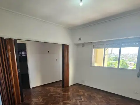 San Martín 2900, Piso 8