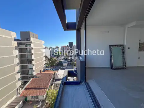 Venta semipiso 2 ambientes con balcon en morón (c)